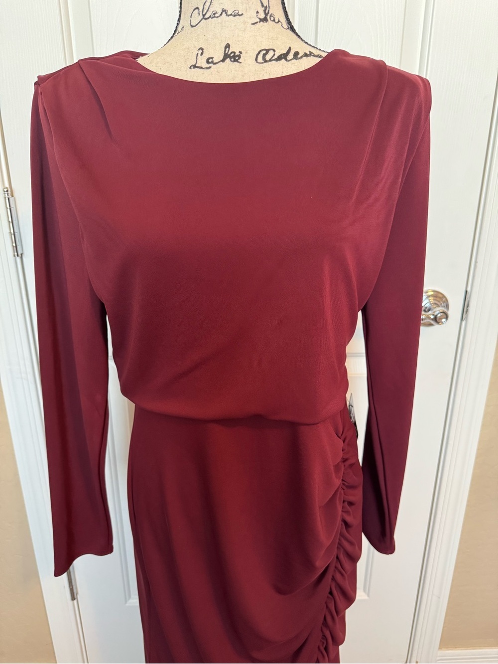 Express Women’s Burgundy Long-Sleeve Ruched Midi Dress Medium - Picture 3 of 12